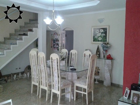 Casa, 4 quartos, 313 m² - Foto 1