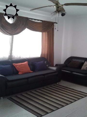 Casa, 2 quartos, 197 m² - Foto 1