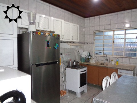 Casa, 2 quartos, 70 m² - Foto 1