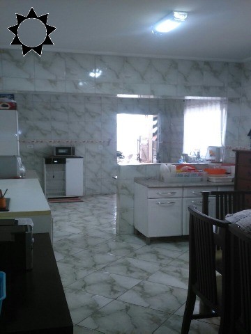 Casa, 4 quartos, 200 m² - Foto 1
