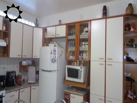 Casa, 3 quartos, 180 m² - Foto 4