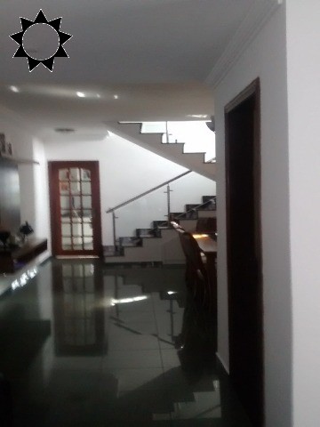 Casa, 3 quartos, 241 m² - Foto 14