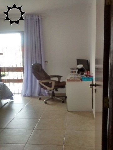 Casa, 3 quartos, 241 m² - Foto 30