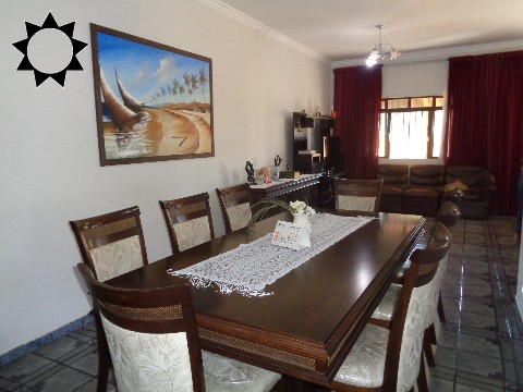 Casa, 4 quartos, 250 m² - Foto 1