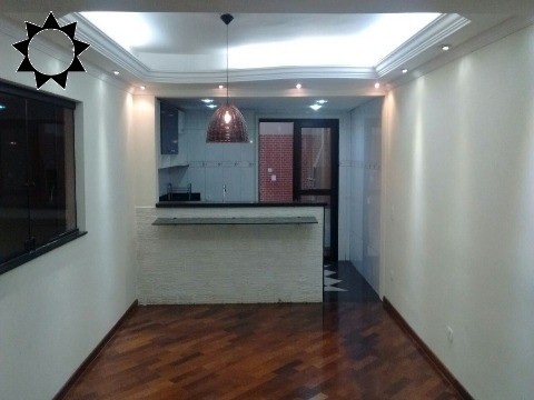 Casa, 2 quartos, 180 m² - Foto 1
