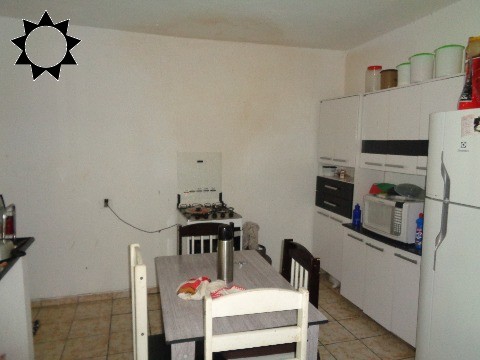 Casa, 1 quarto, 180 m² - Foto 1