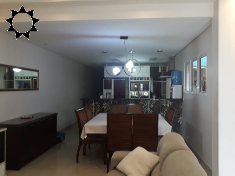 Casa, 3 quartos, 300 m² - Foto 1