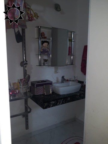 Casa, 3 quartos, 300 m² - Foto 35