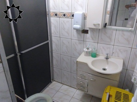 Casa, 1 quarto, 206 m² - Foto 2