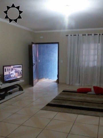 Casa, 3 quartos, 130 m² - Foto 1