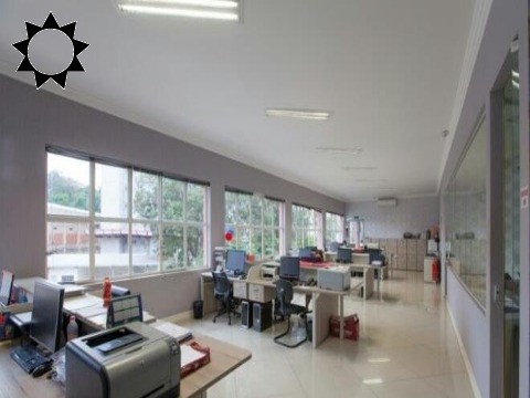 Prédio Inteiro, 1800 m² - Foto 1