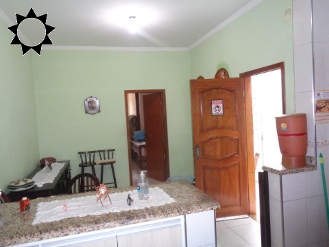 Casa, 2 quartos, 205 m² - Foto 1