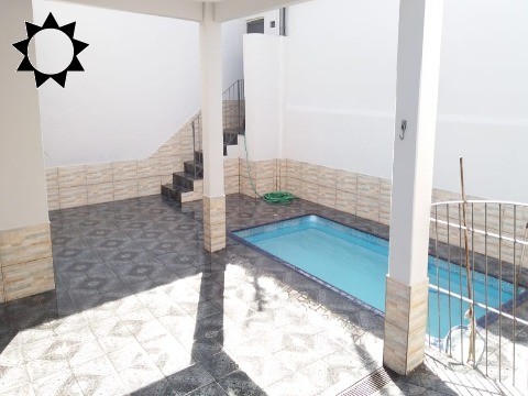 Casa, 3 quartos, 140 m² - Foto 1