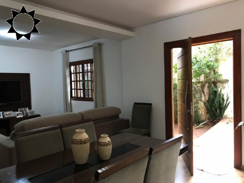 Casa, 3 quartos, 200 m² - Foto 4