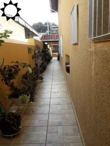 Casa, 4 quartos, 240 m² - Foto 23