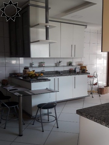 Casa, 4 quartos, 240 m² - Foto 24