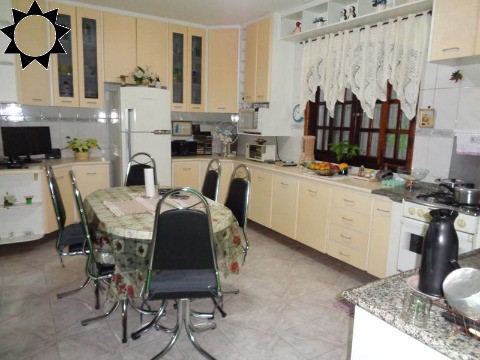 Casa, 3 quartos, 241 m² - Foto 9