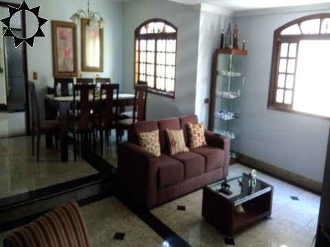 Casa, 4 quartos, 321 m² - Foto 1