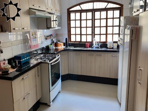 Casa, 5 quartos, 220 m² - Foto 7