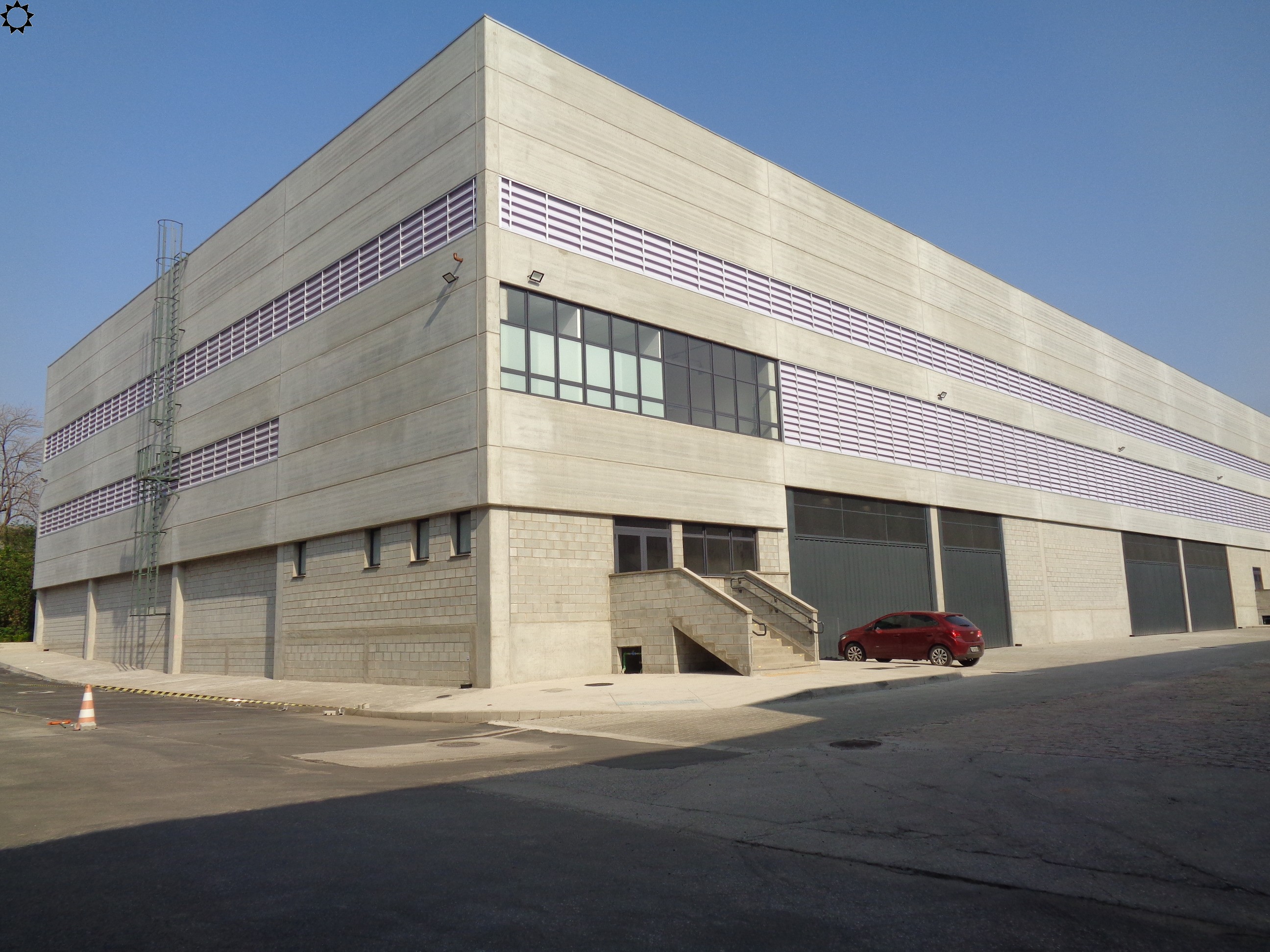 Depósito-Galpão, 1733 m² - Foto 1