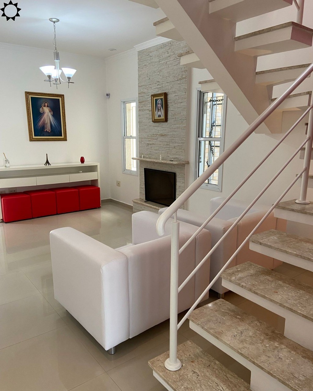 Casa, 3 quartos, 240 m² - Foto 2