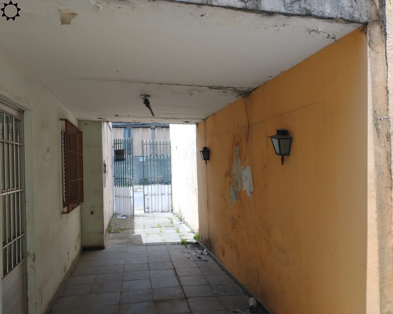 Casa, 1 quarto, 136 m² - Foto 2