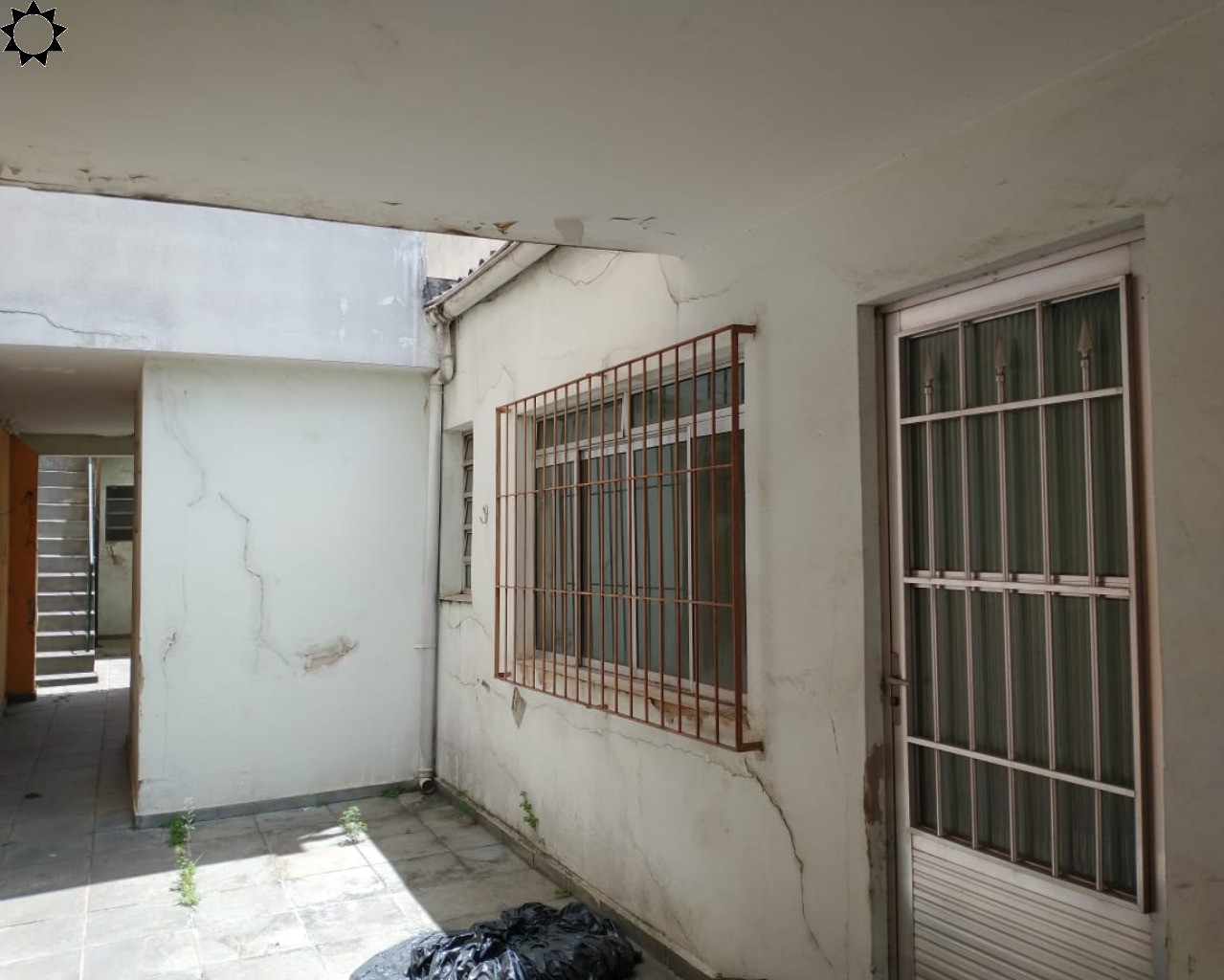 Casa, 1 quarto, 136 m² - Foto 1