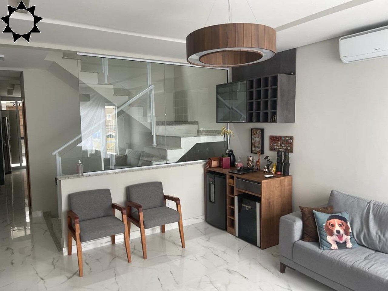 Casa, 3 quartos, 201 m² - Foto 1