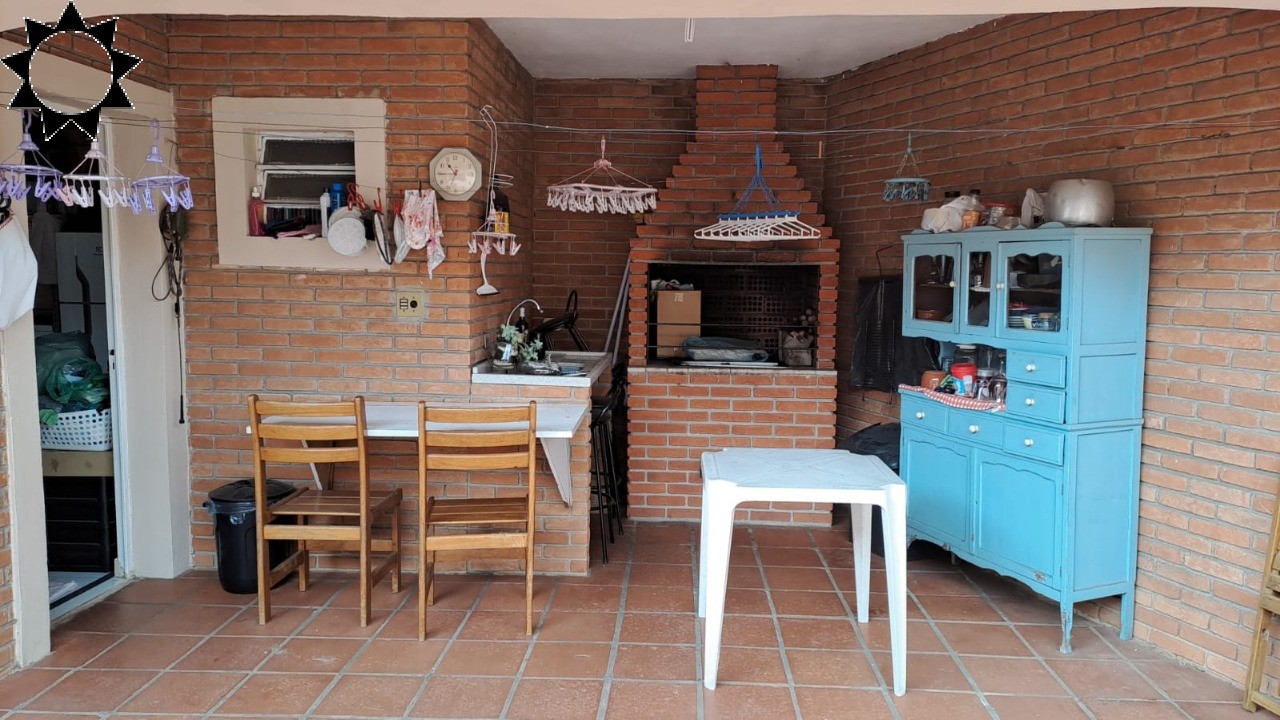 Casa, 3 quartos, 189 m² - Foto 4