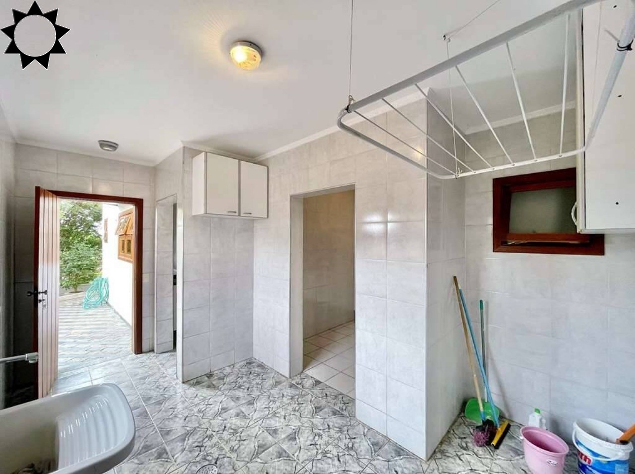 Casa, 4 quartos, 356 m² - Foto 2