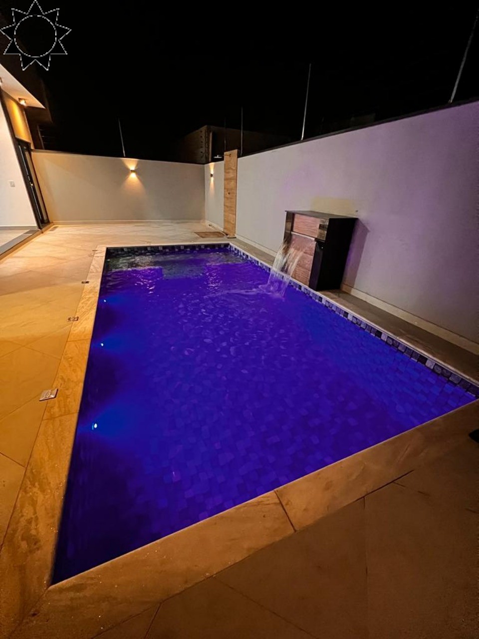 Casa, 3 quartos, 156 m² - Foto 1