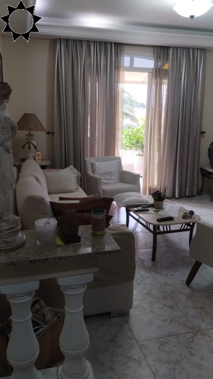 Casa, 9 quartos, 660 m² - Foto 1