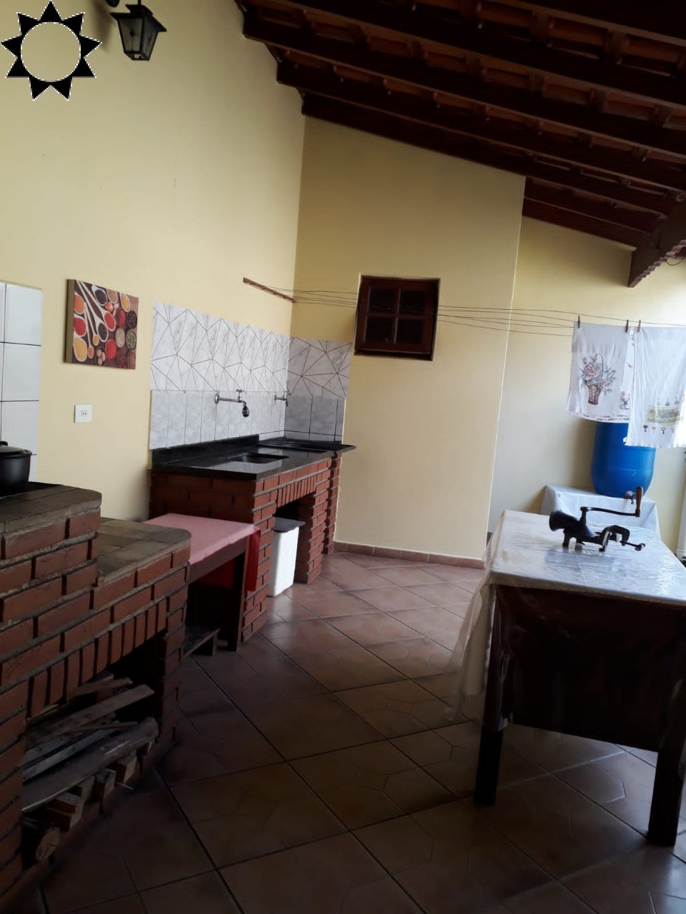 Casa, 1 quarto, 152 m² - Foto 3