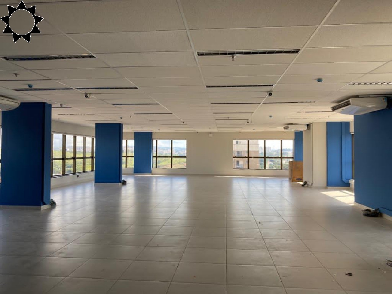 Sala-Conjunto, 636 m² - Foto 1