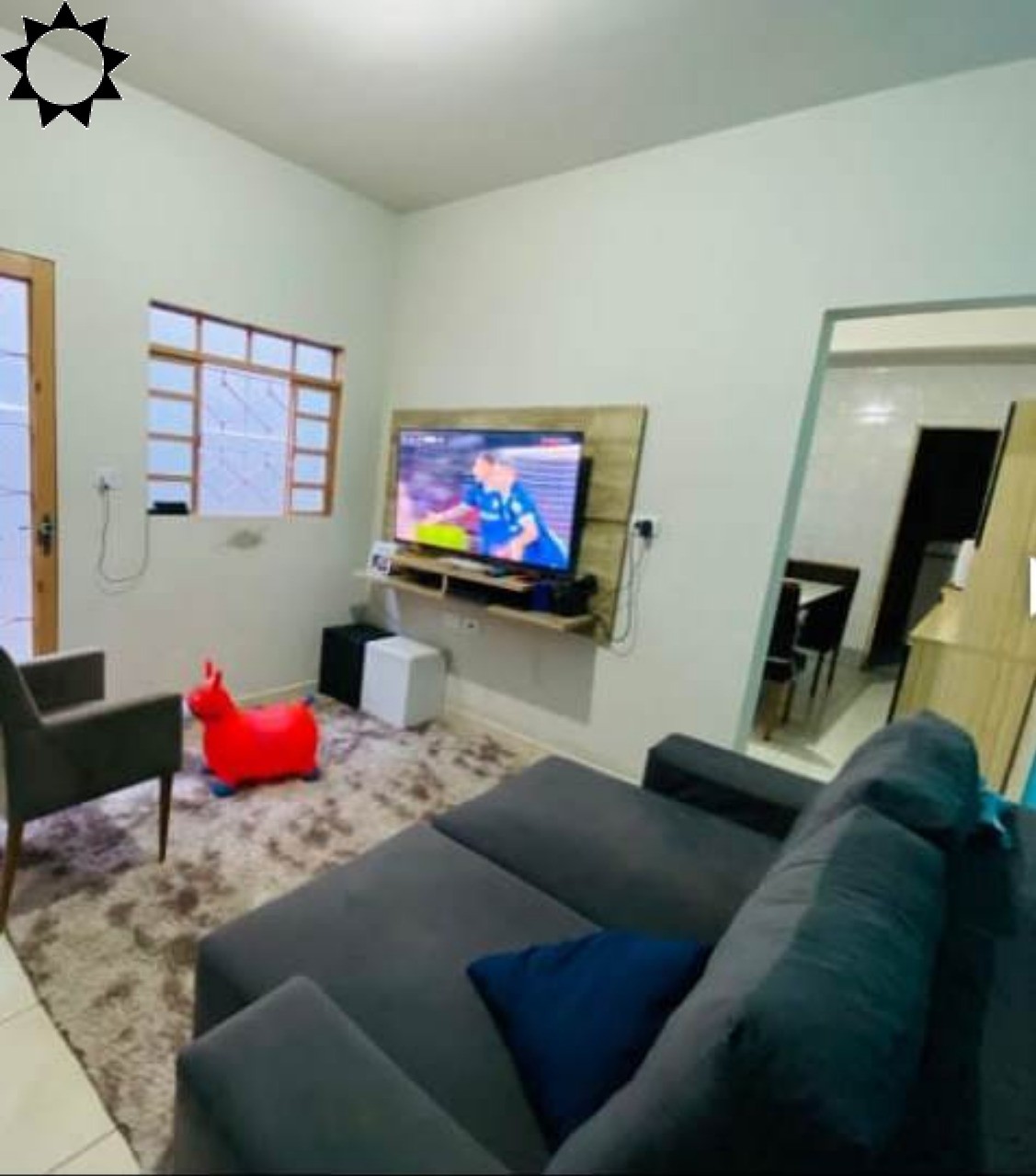 Casa, 5 quartos, 245 m² - Foto 1