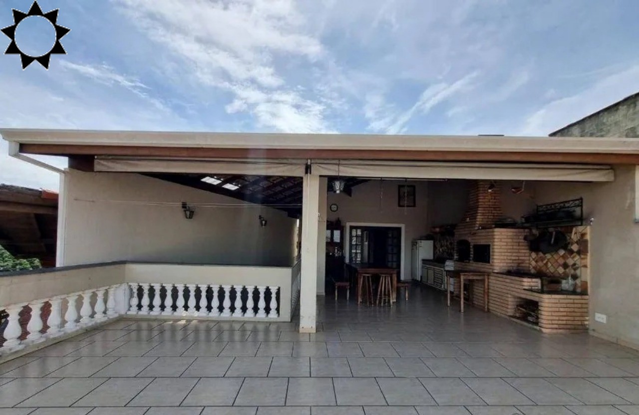 Casa, 3 quartos, 200 m² - Foto 1