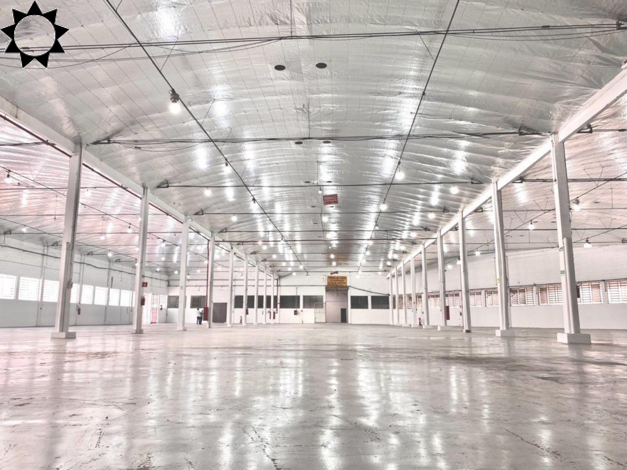Depósito-Galpão, 5610 m² - Foto 1