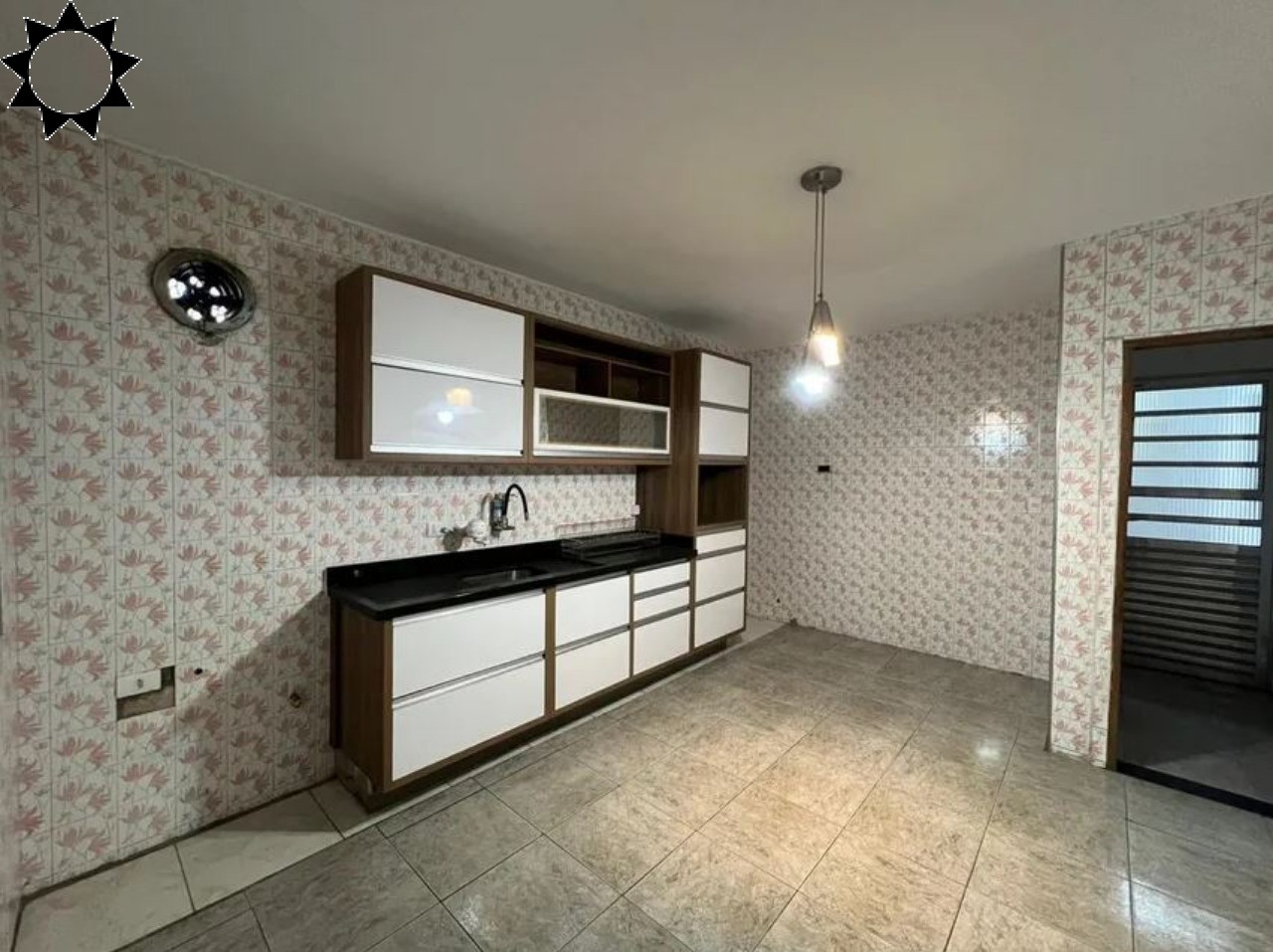 Casa, 6 quartos, 252 m² - Foto 9