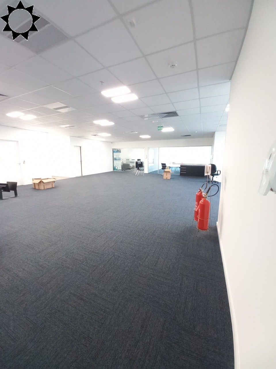 Sala-Conjunto, 1000 m² - Foto 2