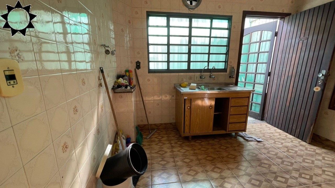Casa, 3 quartos, 221 m² - Foto 30