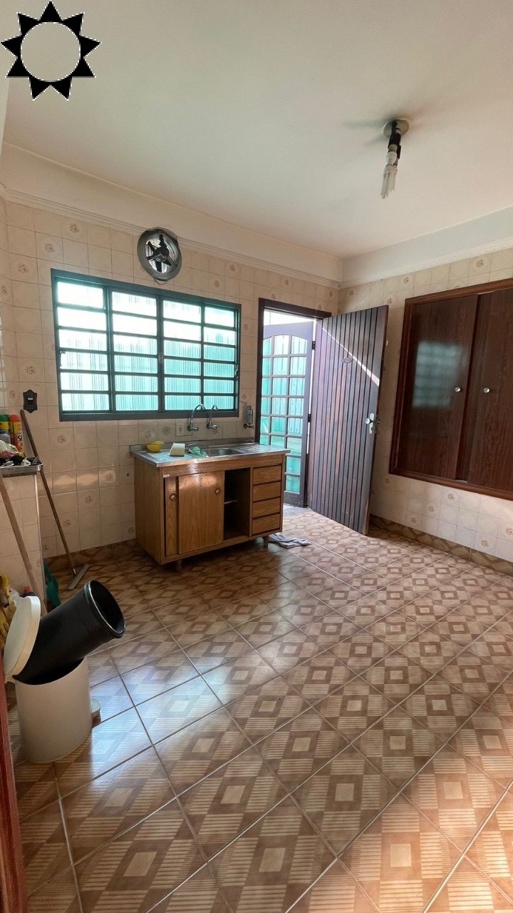 Casa, 3 quartos, 221 m² - Foto 11