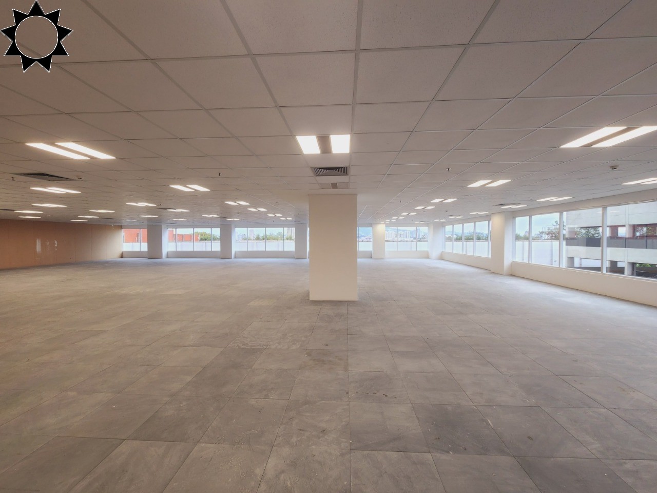 Sala-Conjunto, 500 m² - Foto 1