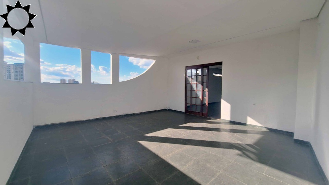 Casa, 3 quartos, 252 m² - Foto 32