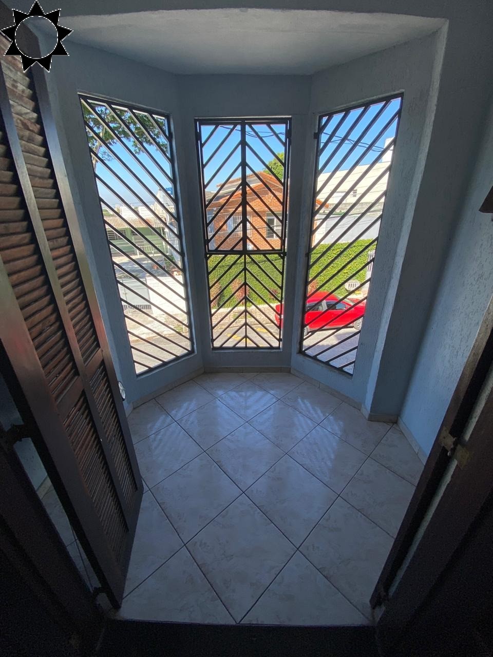 Casa, 3 quartos, 96 m² - Foto 1