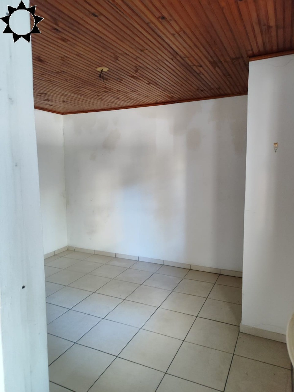 Casa, 1 quarto, 248 m² - Foto 9