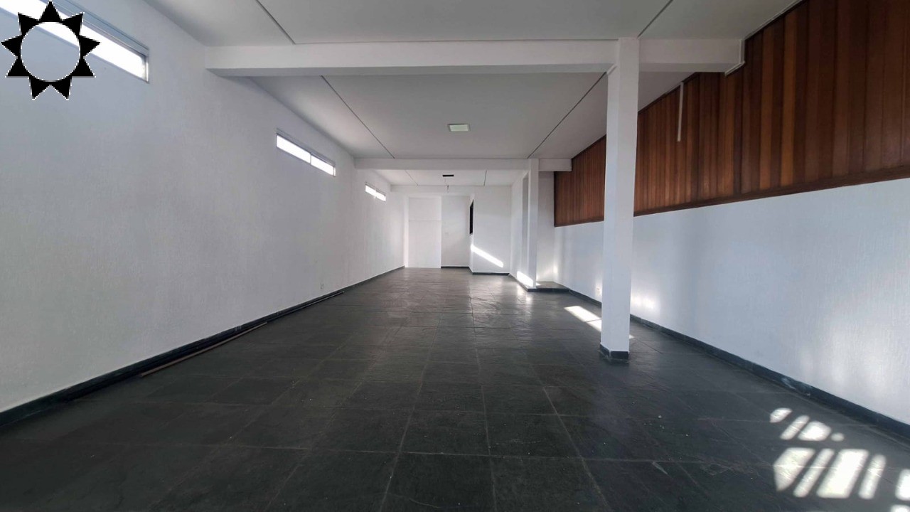 Casa, 3 quartos, 252 m² - Foto 30