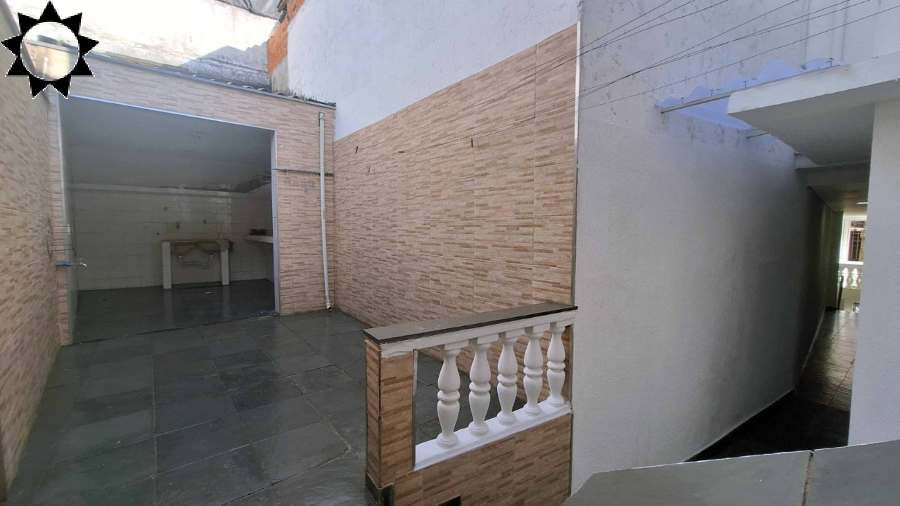 Casa, 3 quartos, 252 m² - Foto 23
