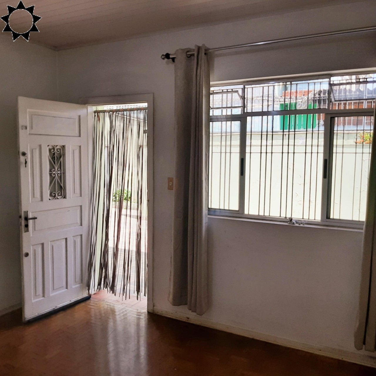 Casa, 3 quartos, 130 m² - Foto 1
