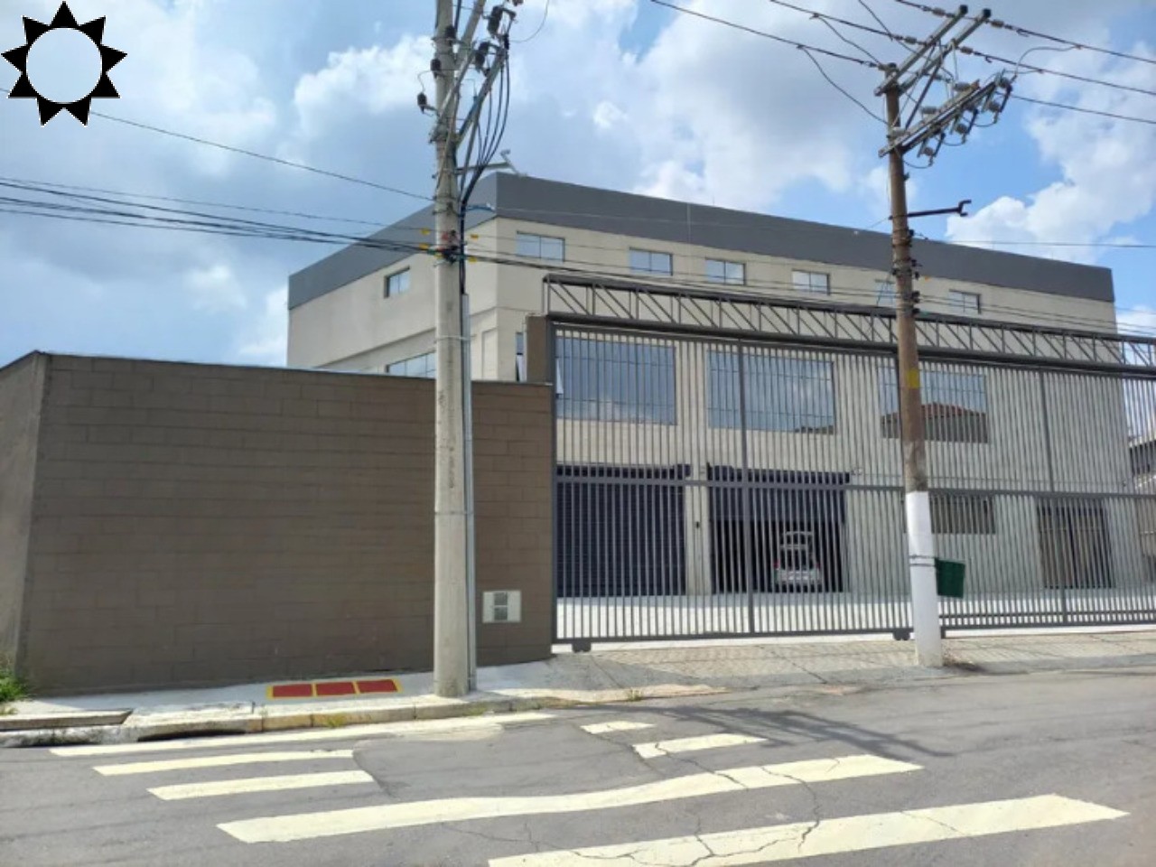 Prédio Inteiro, 4571 m² - Foto 1