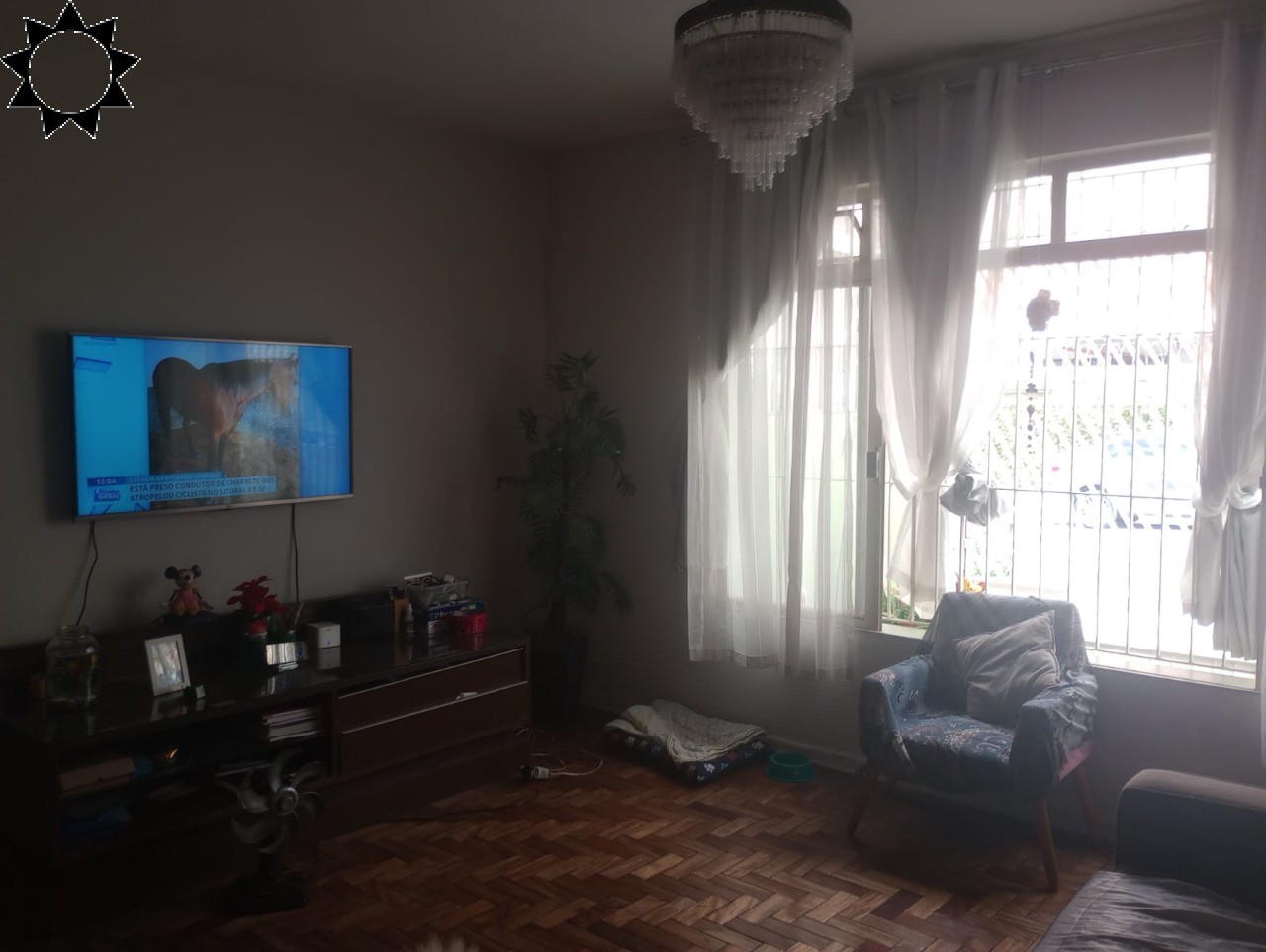 Casa, 4 quartos, 273 m² - Foto 1